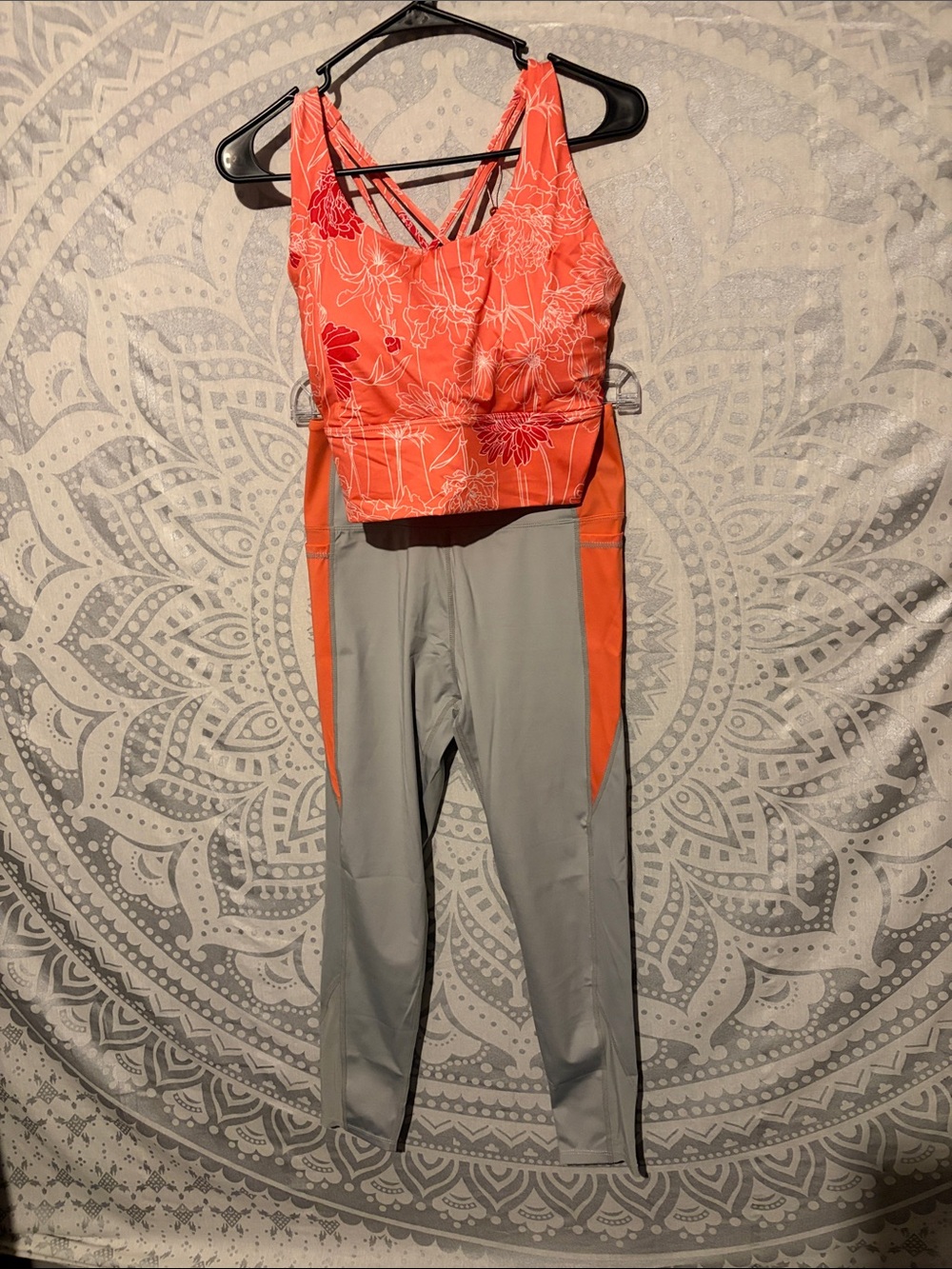 NWT Orange Floral Crop Tank with Gray Active Leggings top L bottoms medium